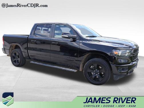 Diamond Black Crystal Pearlcoat 2022 RAM 1500 Big Horn/Lone Star