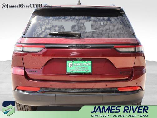 2024 Jeep Grand Cherokee Altitude