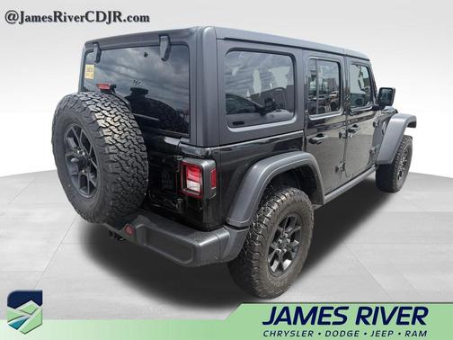Black Clearcoat 2024 Jeep Wrangler 4xe Willys