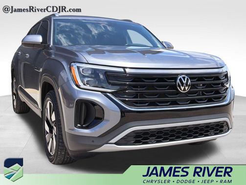 Platinum Gray Metallic 2024 Volkswagen Atlas Cross Sport 2.0T SE w/Technology