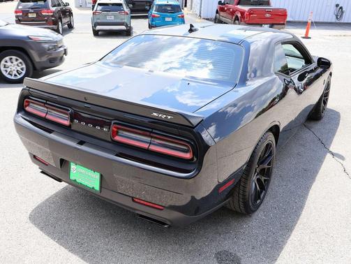 2016 Dodge Challenger SRT Hellcat