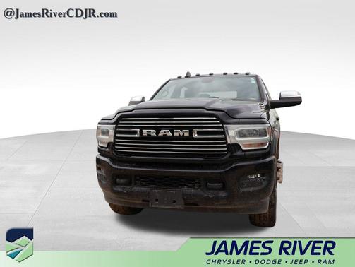 Diamond Black Crystal Pearlcoat 2019 RAM 2500 Laramie Crew Cab 4x4 6'4' Box