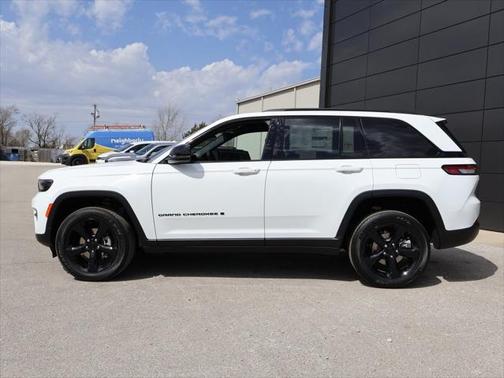 2025 Jeep Grand Cherokee Altitude