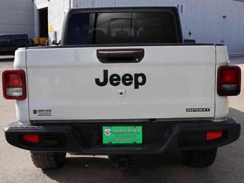 2021 Jeep Gladiator Sport S