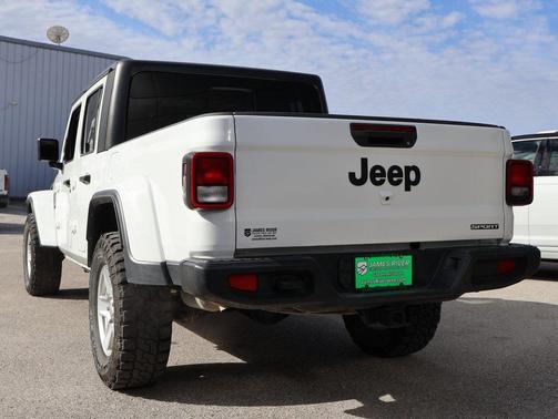 2021 Jeep Gladiator Sport S