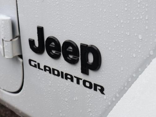 2021 Jeep Gladiator Sport S
