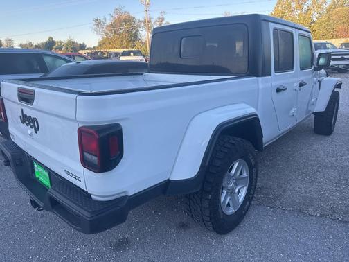 2021 Jeep Gladiator Sport S