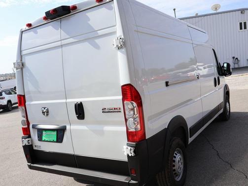 2025 RAM ProMaster 2500 Tradesman