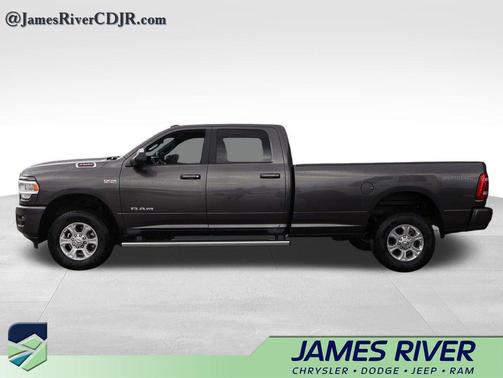 2022 RAM 2500 Big Horn Crew Cab 4x4 8' Box