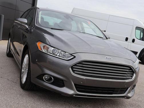 2014 Ford Fusion Energi Titanium