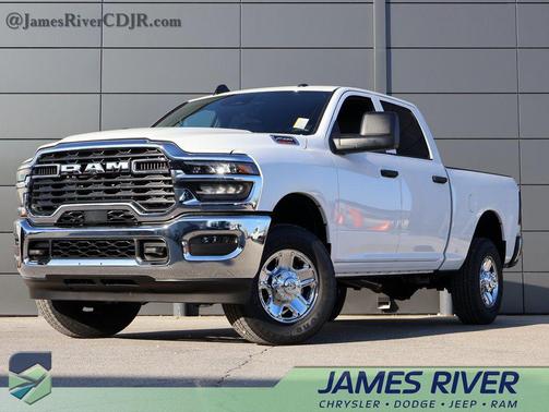 2026 RAM 2500 Tradesman Crew Cab 4x4 6'4' Box