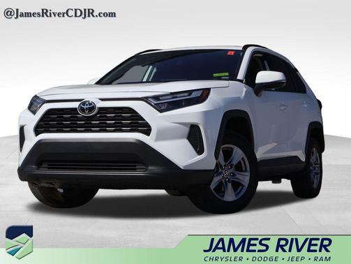 Ice Cap 2025 Toyota RAV4 XLE