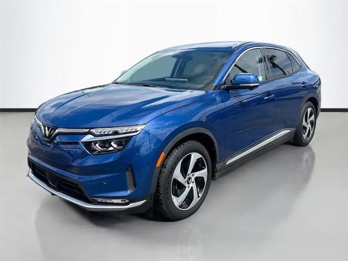 2023 VinFast VF 8 Eco