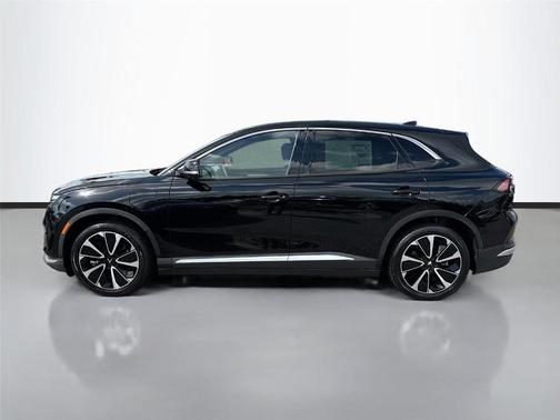 Jet Black 2025 VinFast VF 8 Plus