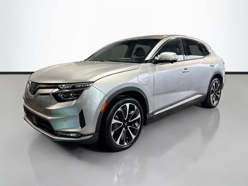 2025 VinFast VF 8 Plus