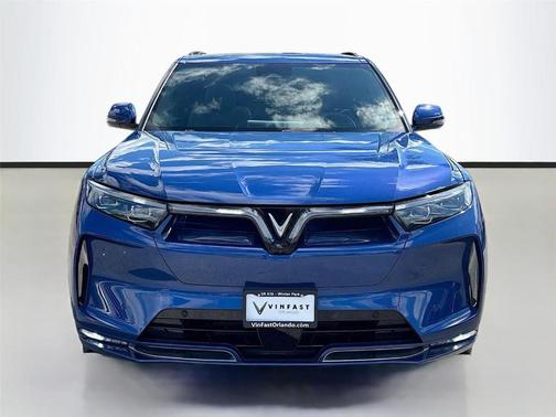 2024 VinFast VF 9 Plus