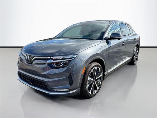 2025 VinFast VF 8 Plus