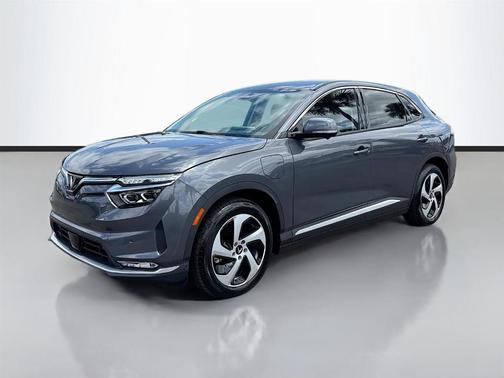 2025 VinFast VF 8 Eco