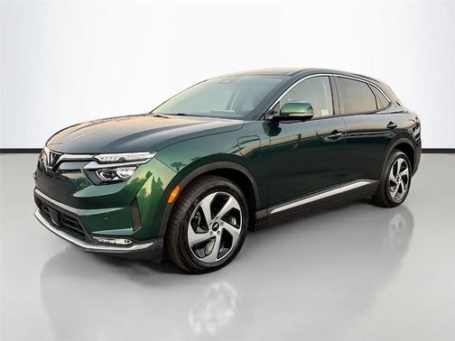 2025 VinFast VF 8 Eco