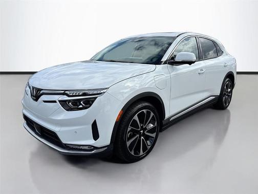 2025 VinFast VF 8 Plus