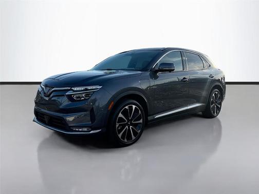 2025 VinFast VF 8 Plus