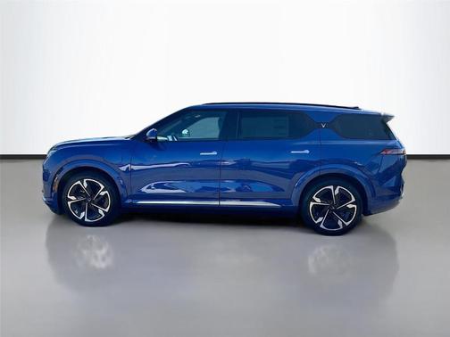 2024 VinFast VF 9 Plus