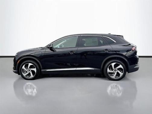 2025 VinFast VF 8 Eco
