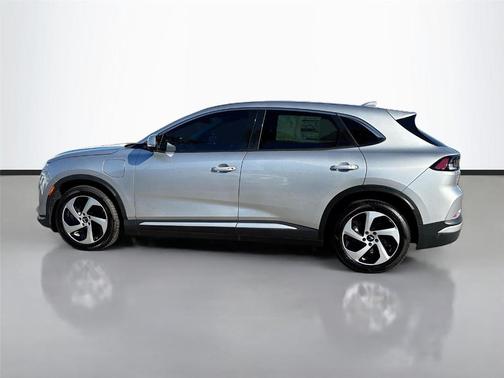 2025 VinFast VF 8 Eco