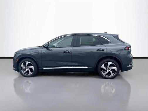 2025 VinFast VF 8 Eco