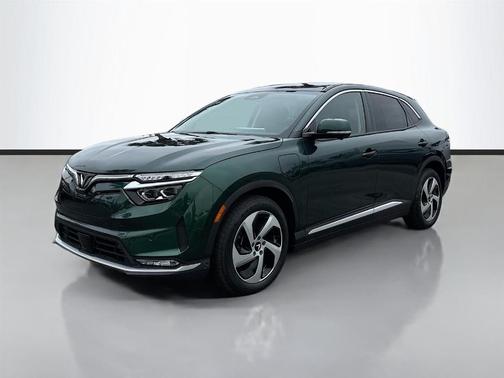 2025 VinFast VF 8 Eco