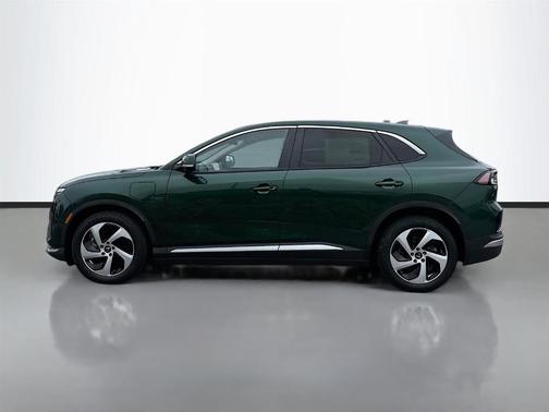 2025 VinFast VF 8 Eco