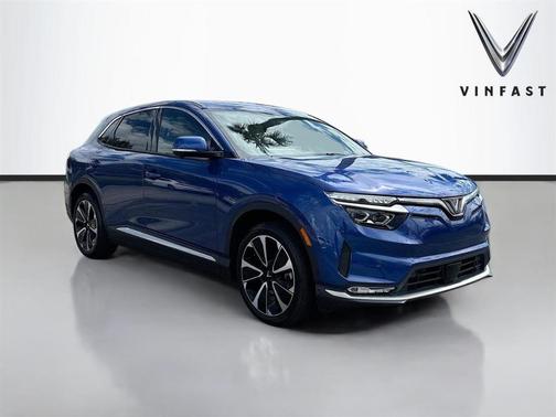 2025 VinFast VF 8 Plus