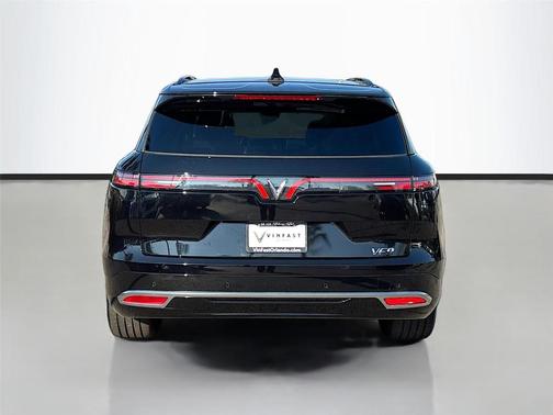 2024 VinFast VF 9 Plus