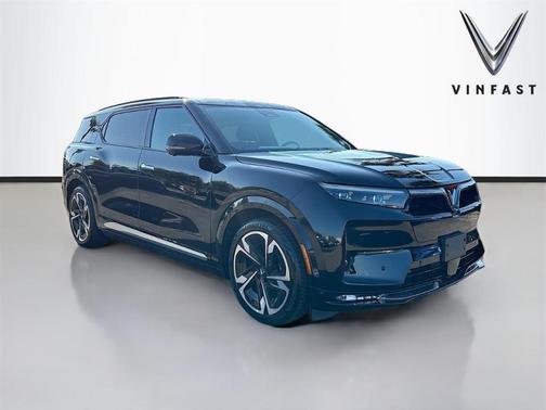 2024 VinFast VF 9 Plus