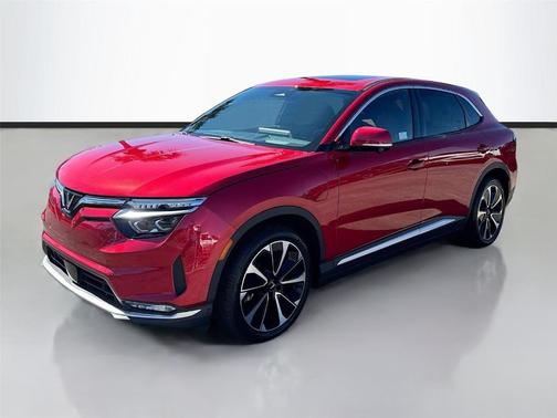 2025 VinFast VF 8 Plus