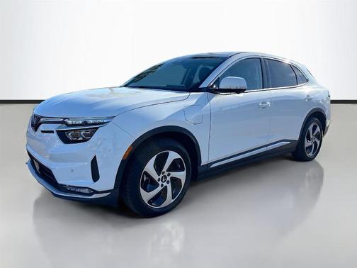2025 VinFast VF 8 Eco