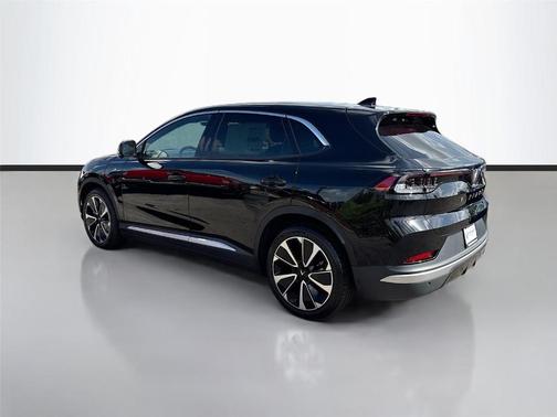 Jet Black 2025 VinFast VF 8 Plus
