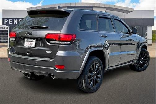 2018 Jeep Grand Cherokee Altitude