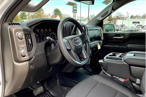 2025 GMC Sierra 2500 Pro