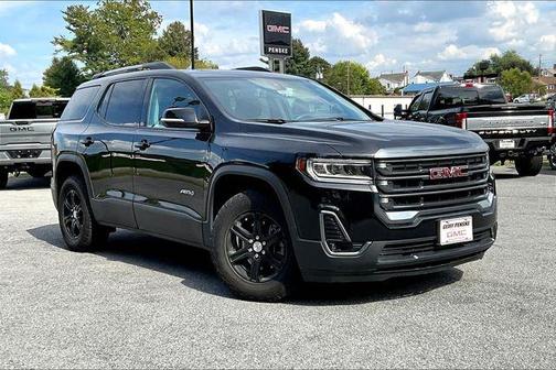 2023 GMC Acadia AT4