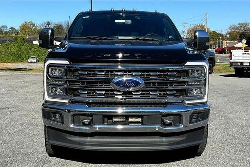 2023 Ford F-350 Lariat Super Duty