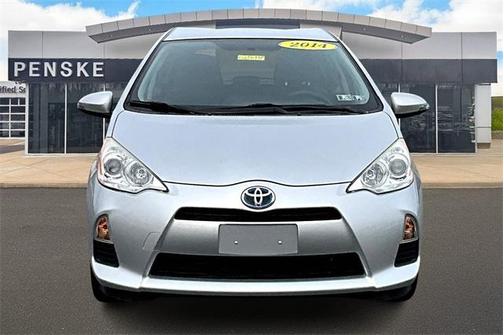 2014 Toyota Prius c Three