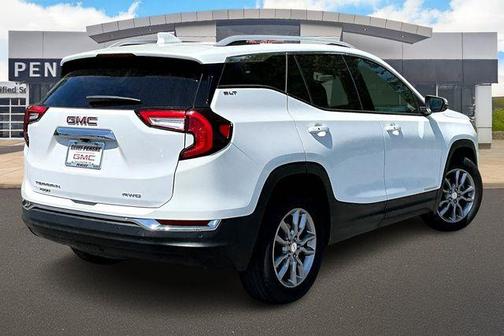 2022 GMC Terrain SLT