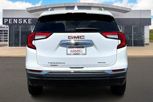 2022 GMC Terrain SLT