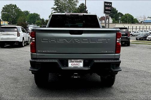 2024 Chevrolet Silverado 2500 Custom