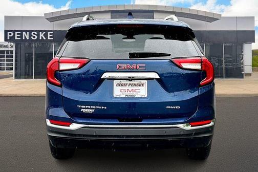 2022 GMC Terrain SLT