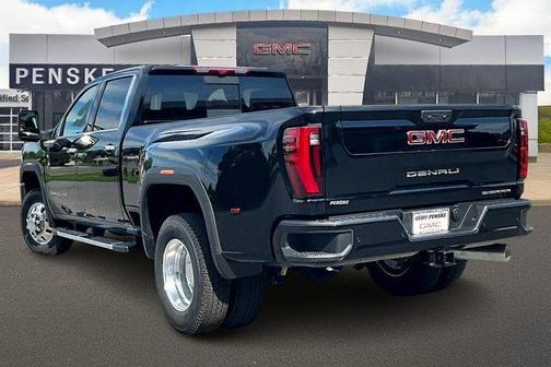 2025 GMC Sierra 3500 Denali