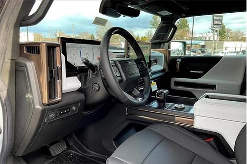 2025 GMC HUMMER EV SUV 2X