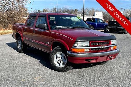 2002 Chevrolet S-10 LS