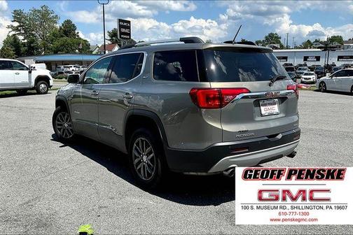 2019 GMC Acadia SLT-1
